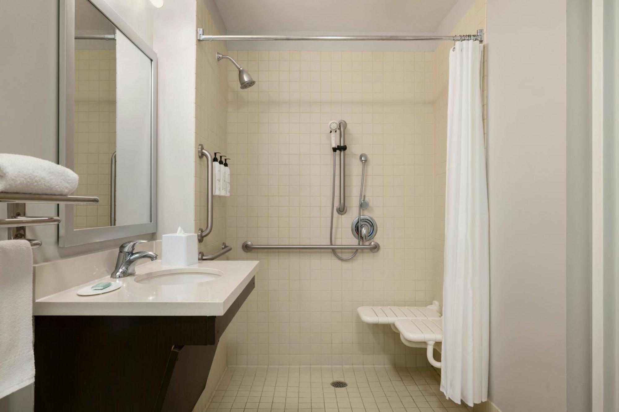 Towneplace Suites By Marriott Alexandria Extérieur photo