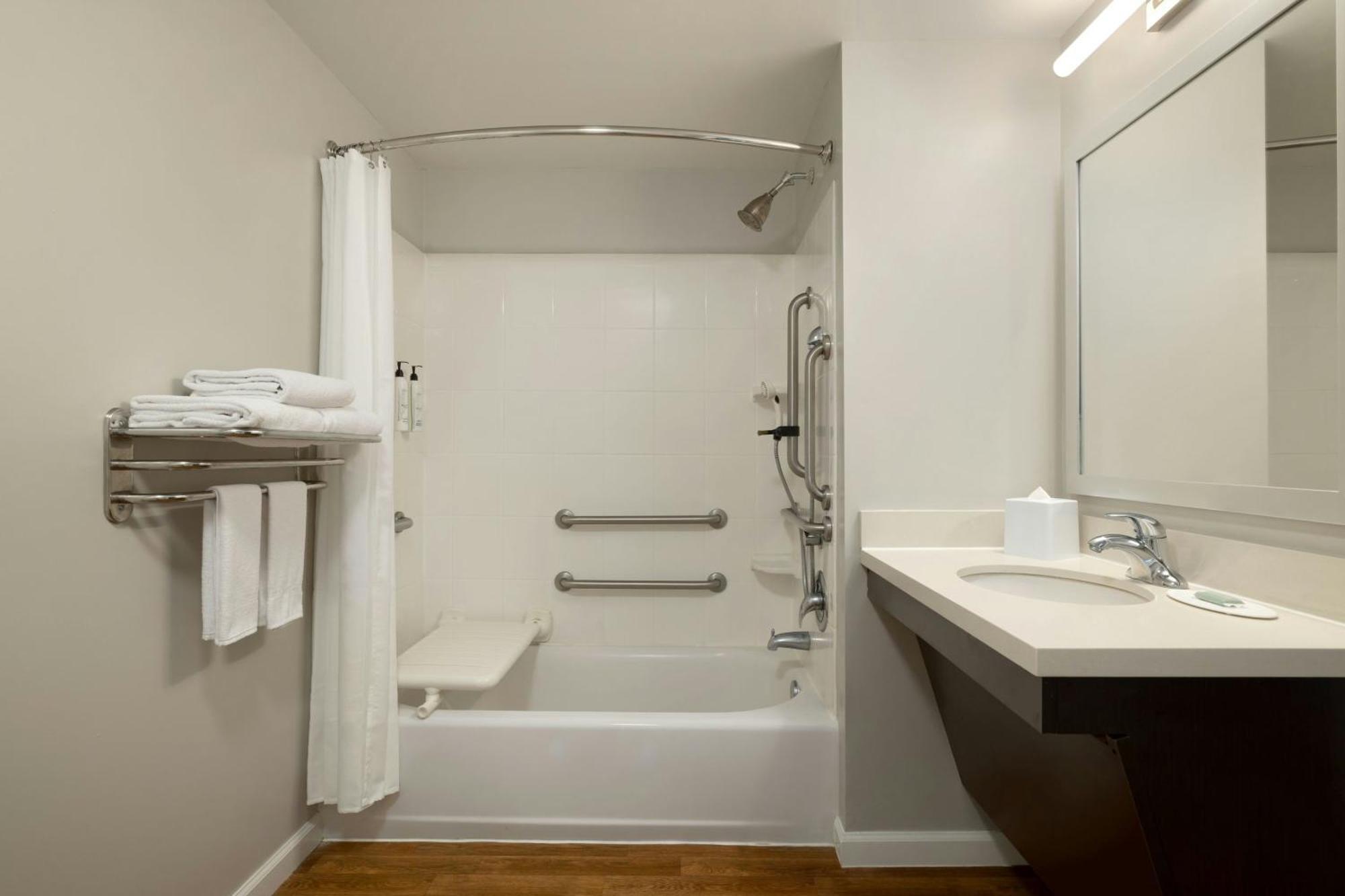 Towneplace Suites By Marriott Alexandria Extérieur photo